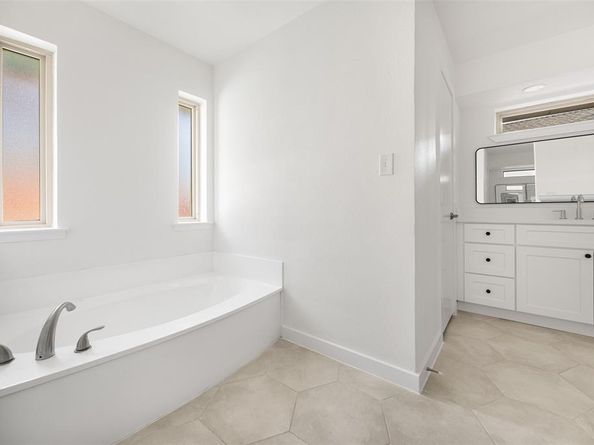 1911  Drew Lane , Richardson Texas 75082