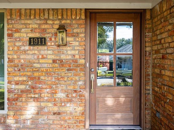 1911  Drew Lane , Richardson Texas 75082