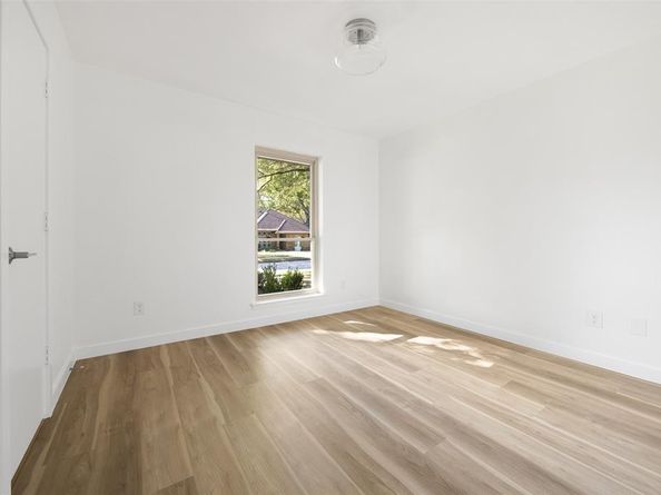 1911  Drew Lane , Richardson Texas 75082