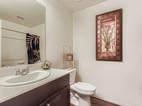 9238  Summerlee Street , Dallas Texas 75227