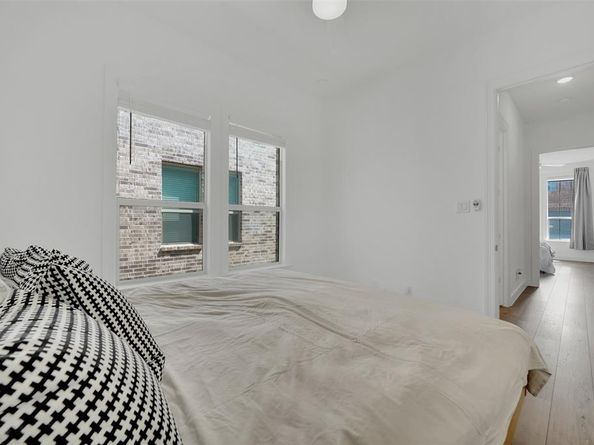 4729  Brockwell Drive , Carrollton Texas 75010