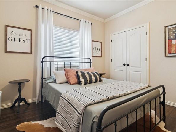 1602  Crown Point Road , McKinney Texas 75072