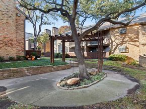 15221  Berry Trail  709, Dallas Texas 75248