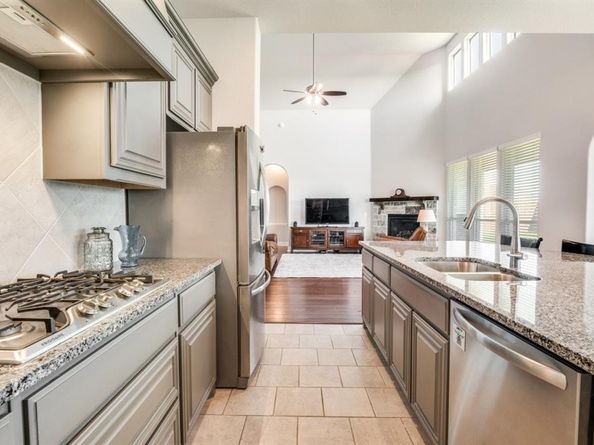 2100  Homestead Drive , DeSoto Texas 75115