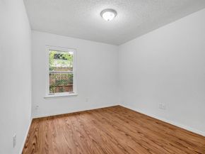 1725  Gainsborough Way , Fort Worth Texas 76134