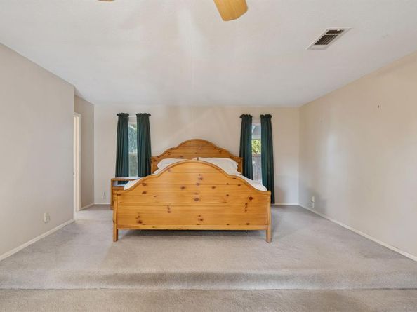 2637  Locksley Chase Drive , Irving Texas 75061