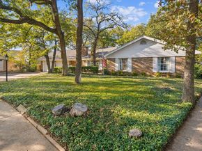 2637  Locksley Chase Drive , Irving Texas 75061