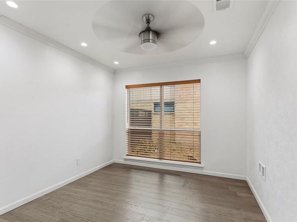 636  Dumont  , Richardson Texas 75080