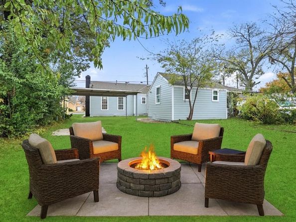 227 S Hampton Road , Dallas Texas 75208