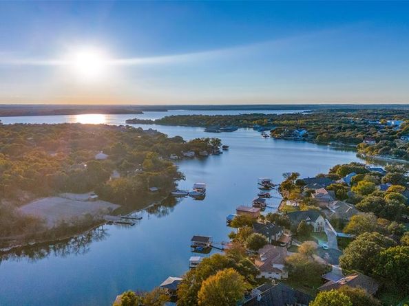 9253  Cape Royale Court , Fort Worth Texas 76179