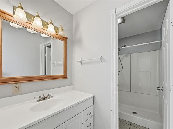 521  Greencove Drive , Garland Texas 75040