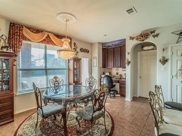 2335  Shackleford Trail , Grand Prairie Texas 75052