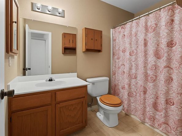 3205  Hillcrest Drive , Rowlett Texas 75088