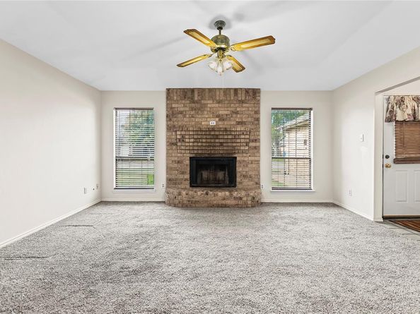 3205  Hillcrest Drive , Rowlett Texas 75088