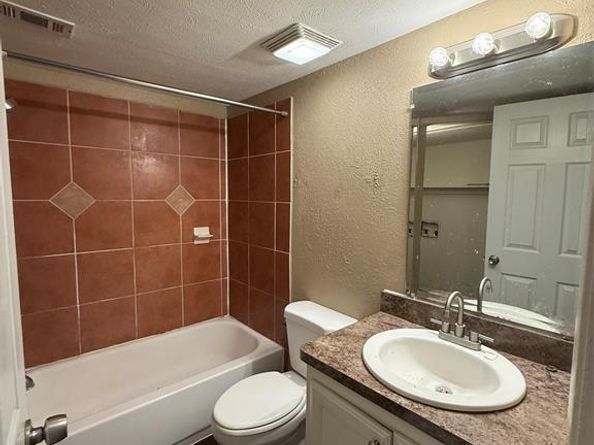 9511  Culberson Street , Dallas Texas 75227