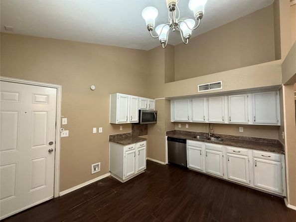 9511  Culberson Street , Dallas Texas 75227