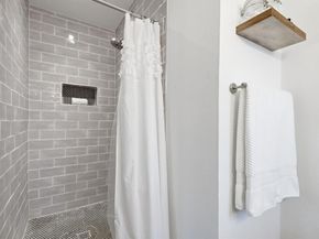 2965  Selma Lane , Farmers Branch Texas 75234