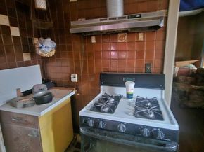 3517  College Avenue , Fort Worth Texas 76110