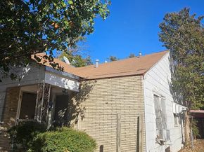 3517  College Avenue , Fort Worth Texas 76110