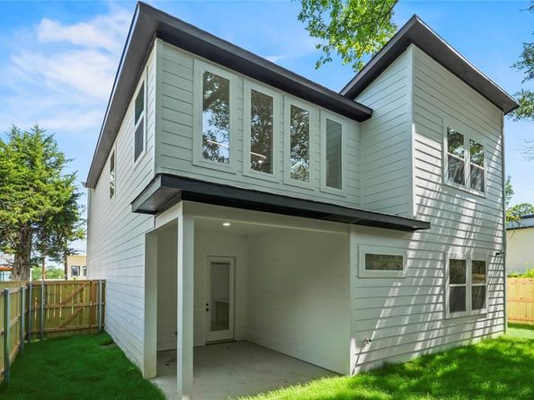 1312  Compton Street , Dallas Texas 75203