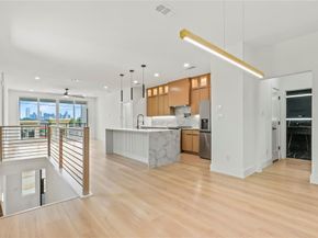 1312  Compton Street , Dallas Texas 75203