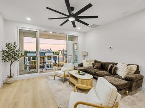 1312  Compton Street , Dallas Texas 75203