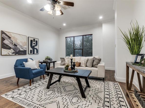 3004  Zenia Drive , Dallas Texas 75204