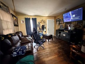 2016  Daniel Street , Fort Worth Texas 76104