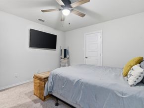 437  Falcon Way , Azle Texas 76020