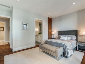 2300  Wolf Street  10D, Dallas Texas 75201