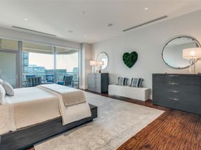 2300  Wolf Street  10D, Dallas Texas 75201