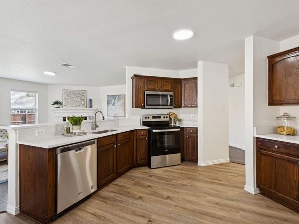 9904  Southgate Drive , McKinney Texas 75072