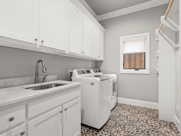 4010  Bunting Avenue , Fort Worth Texas 76107