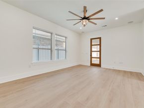 1206  Vermont Avenue , Dallas Texas 75216