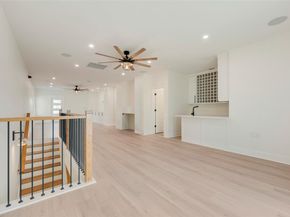 1206  Vermont Avenue , Dallas Texas 75216