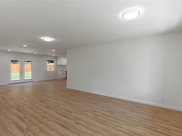 9225  Plano Road , Dallas Texas 75238