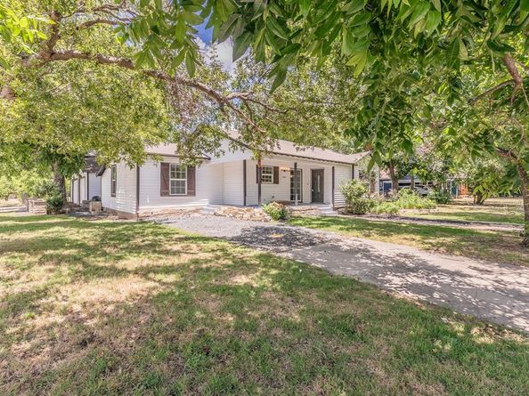 5801  Dana Drive , Haltom City Texas 76117