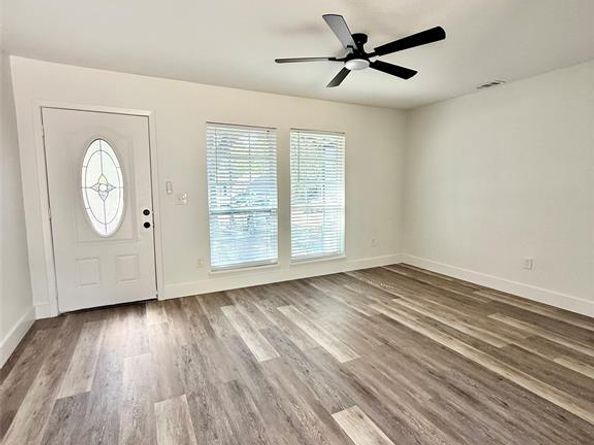 7416  Llano Avenue , Fort Worth Texas 76116