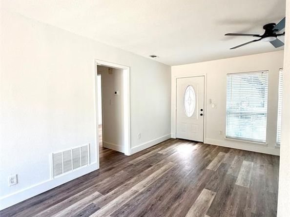 7416  Llano Avenue , Fort Worth Texas 76116