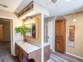 1204 W Pleasant Run Road , DeSoto Texas 75115