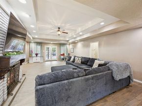 6606  Canalview Drive , Arlington Texas 76016