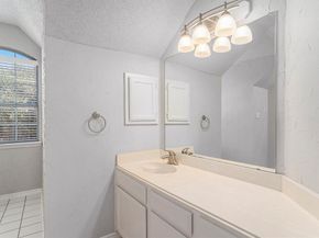 6119  Fox Hunt Drive , Arlington Texas 76001