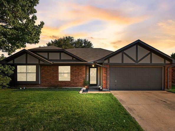 3317  Fairmeadows Lane , Fort Worth Texas 76123