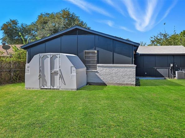 716  Croydon Drive , Everman Texas 76140