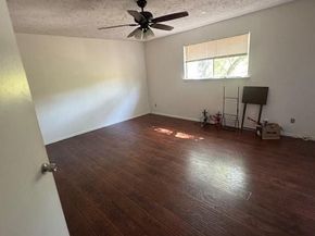 65 W Townhouse Lane  17, Grand Prairie Texas 75052