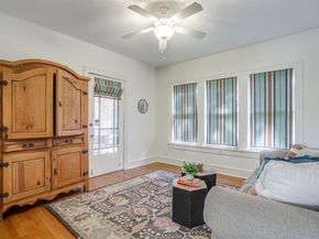 3000  6th Avenue , Fort Worth Texas 76110