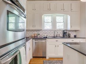3000  6th Avenue , Fort Worth Texas 76110