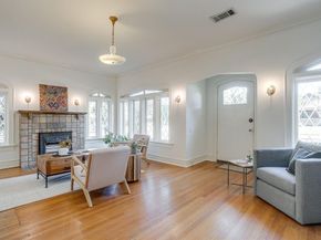 3000  6th Avenue , Fort Worth Texas 76110