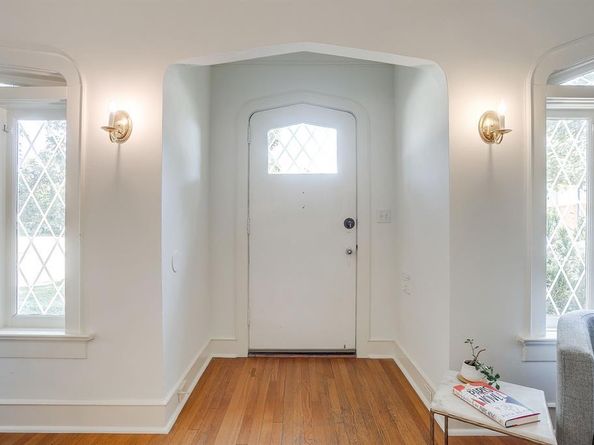 3000  6th Avenue , Fort Worth Texas 76110