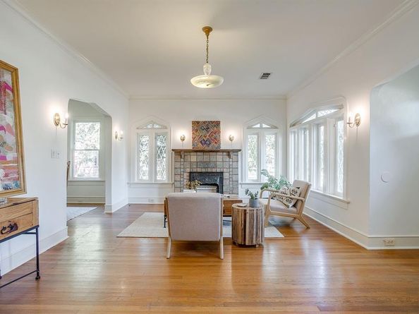 3000  6th Avenue , Fort Worth Texas 76110